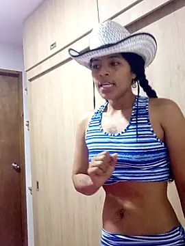 Littleraykissess online show from 09-18-25, 02:35