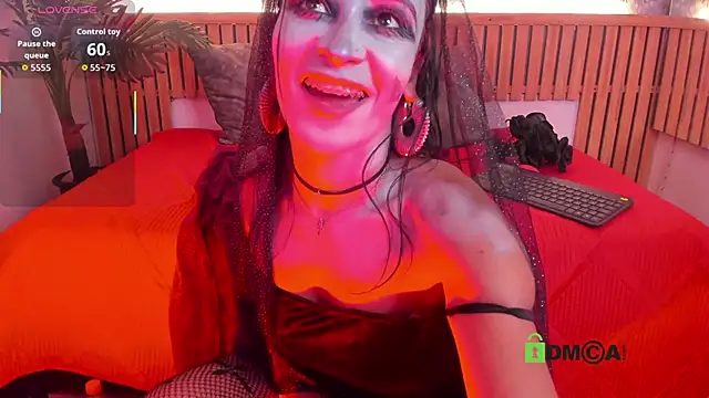 Snapshot of princequinn_ chatting on 09-26-25, 08:35 princequinn online show from 09-26-25, 08:35