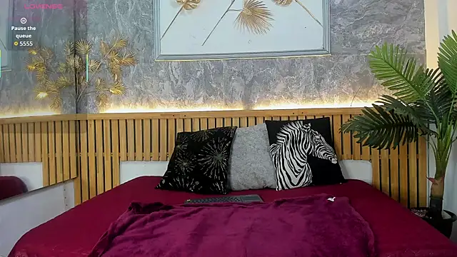 Snapshot of princequinn_ chatting on 09-29-25, 07:51 princequinn online show from 09-29-25, 07:51