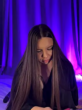 Chloe loo online show from 09-19-25, 07:03