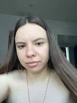 Chloe loo online show from 07-12-26, 11:34