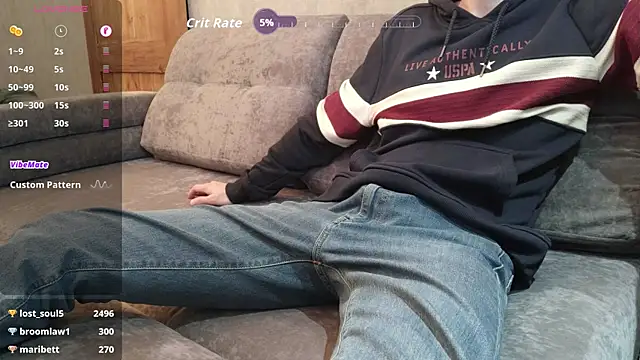 Snapshot of TommyShe1by chatting on 09-11-25, 11:43 TommyShe1by online show from 09-11-25, 11:43