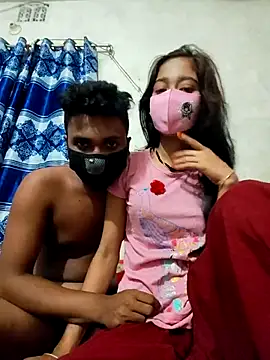 maya-Couple19 online show from 10-01-25, 06:47