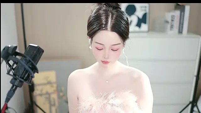 abbyli12 online show from 11-23-25, 04:29