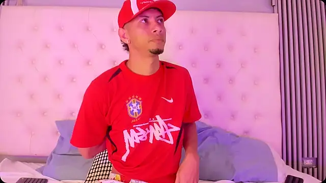 DustinandJordan online show from 01-06-26, 01:04