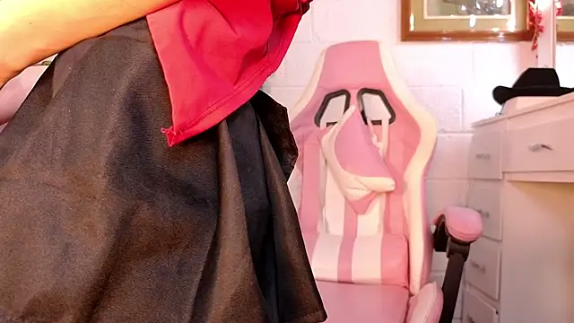 Isla rosee18 online show from 11-30-25, 01:31