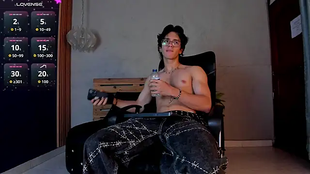 Markuss   online show from 09-18-25, 02:35