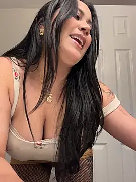 Snapshot of Myonlyprincess1 chatting on 10-11-25, 12:54 Myonlyprincess1 online show from 10-11-25, 12:54