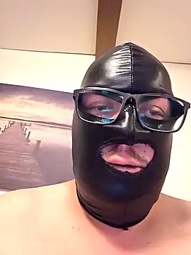 bigdicksklave online show from 09-28-25, 02:00