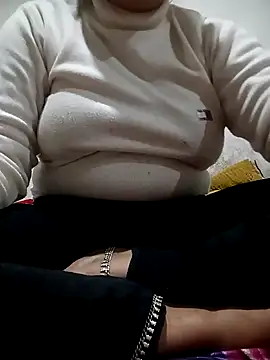 CUTGIRL76 online show from 03-17-26, 05:27