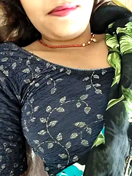 AnanyaKapoor89 online show from 09-21-25, 06:15