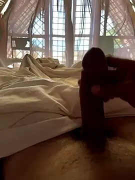 thom4play online show from 10-17-25, 07:33