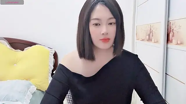 Snapshot of FeilL2t chatting on 11-02-25, 07:22 FeilL2t online show from 11-02-25, 07:22