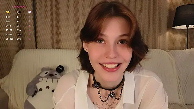 Snapshot of LurleneRamo chatting on 09-18-25, 01:18 LurleneRamo online show from 09-18-25, 01:18