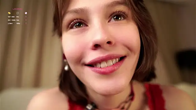 Snapshot of LurleneRamo chatting on 10-20-25, 01:06 LurleneRamo online show from 10-20-25, 01:06