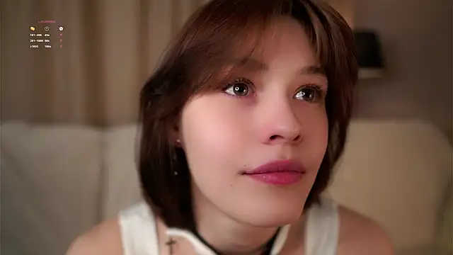 Snapshot of LurleneRamo chatting on 10-21-25, 01:06 LurleneRamo online show from 10-21-25, 01:06