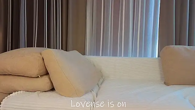 LurleneRamo online show from 03-02-26, 05:08