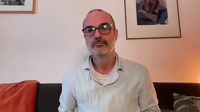 Snapshot of Milkywaymen chatting on 11-23-25, 12:38 Milkywaymen online show from 11-23-25, 12:38