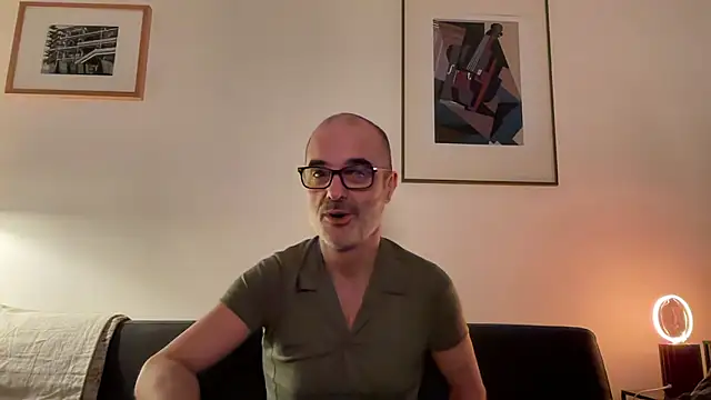 Snapshot of Milkywaymen chatting on 01-09-26, 07:26 Milkywaymen online show from 01-09-26, 07:26