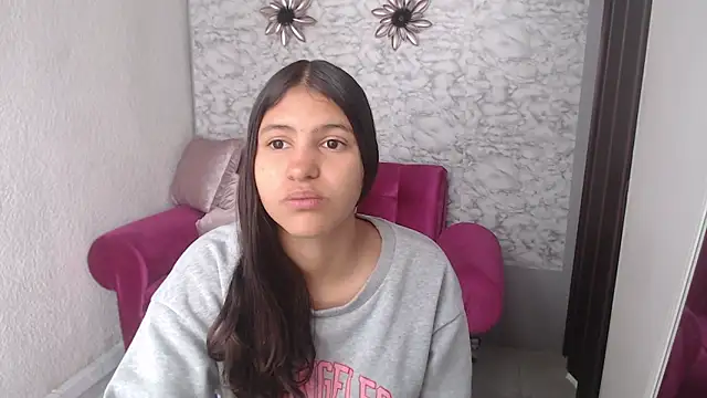 Evagirl69 online show from 09-18-25, 06:10