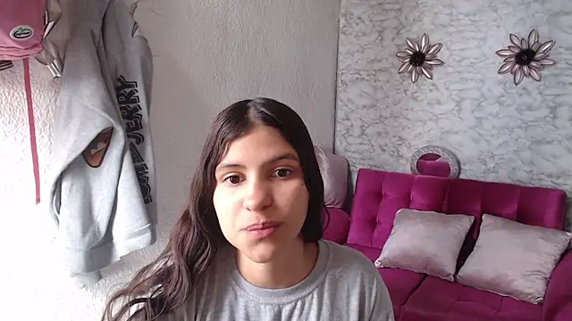 Evagirl69 online show from 05-05-26, 12:24