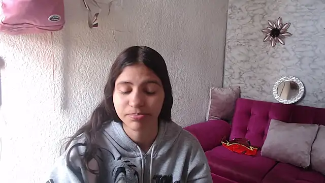 Evagirl69 online show from 06-10-26, 12:26