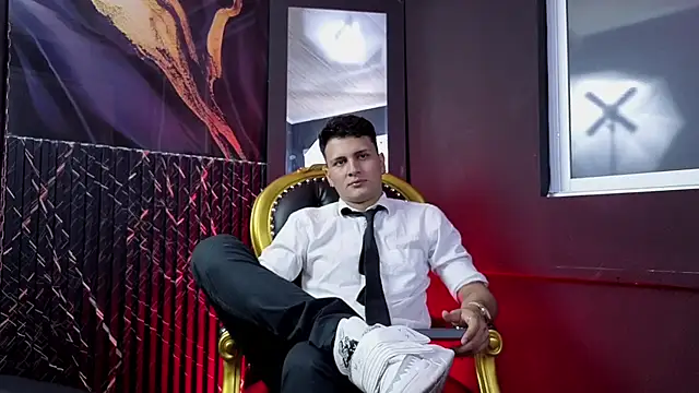 LiamCardona online show from 09-10-25, 02:44