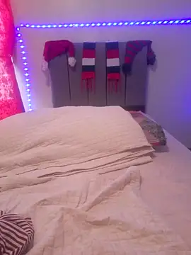 Vickysweeeettt online show from 12-14-25, 06:56