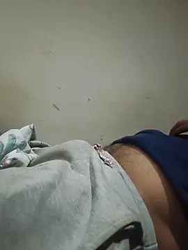 vardh033 online show from 11-26-25, 09:16