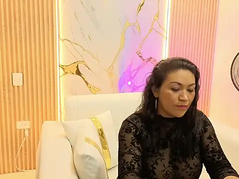 Madam Hott online show from 09-09-25, 03:39