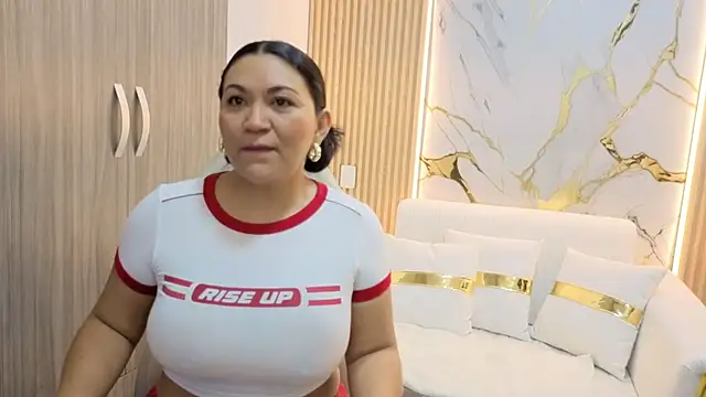 Madam Hott online show from 09-15-25, 03:39