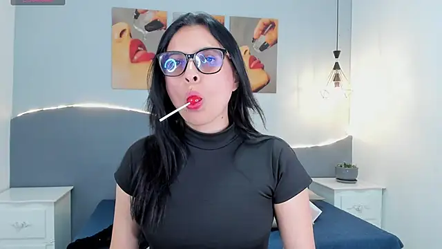 Snapshot of Sara_mora_ chatting on 06-11-26, 07:12 Sara mora online show from 06-11-26, 07:12