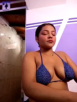 veronica em1 online show from 04-30-26, 02:12