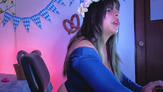 Snapshot of MiaCollinssx chatting on 09-24-25, 02:31 MiaCollinssx online show from 09-24-25, 02:31