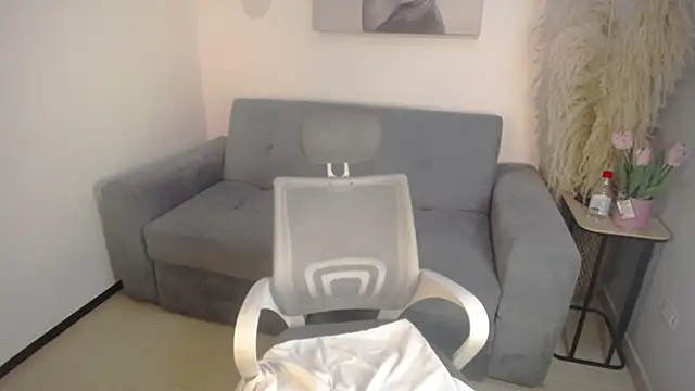 KateOwens  online show from 06-08-26, 02:39