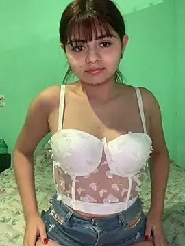 Snapshot of You_dirty_girl18 chatting on 09-28-25, 03:34 You dirty girl18 online show from 09-28-25, 03:34