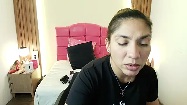 SexyRachel  online show from 02-12-26, 07:31