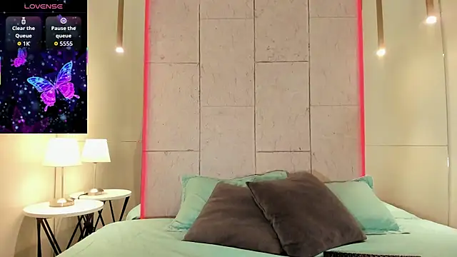 krystal swift online show from 09-12-25, 07:25