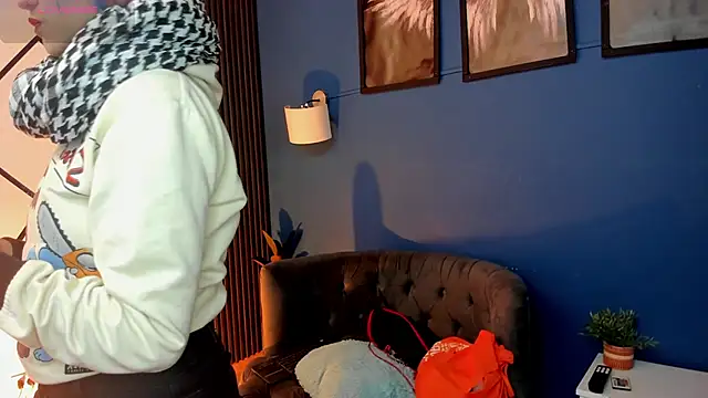 Lilith morgan01 online show from 11-15-25, 08:49