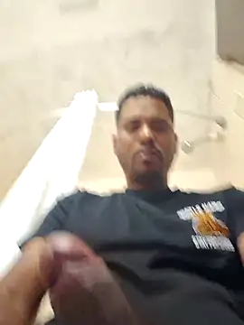 Snapshot of Danypeluche chatting on 10-04-25, 04:21 Danypeluche online show from 10-04-25, 04:21