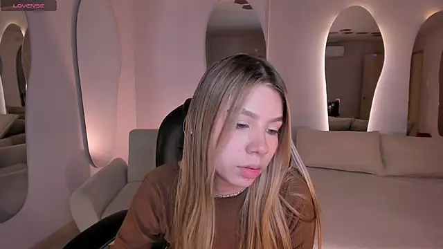 TiffannySins online show from 08-01-26, 04:34