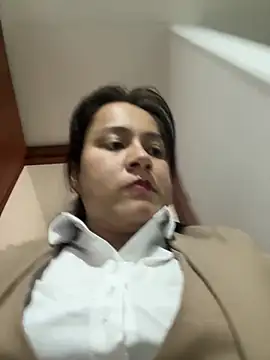 Leonis 0 online show from 11-06-25, 02:12