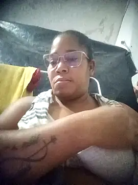 Snapshot of Big_ass_submissive chatting on 03-19-26, 04:05 Big ass submissive online show from 03-19-26, 04:05