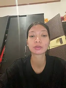 Snapshot of gig10 chatting on 07-19-26, 01:31 gig10 online show from 07-19-26, 01:31
