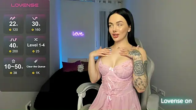 Snapshot of SelinaStorm chatting on 04-12-26, 11:54 SelinaStorm online show from 04-12-26, 11:54
