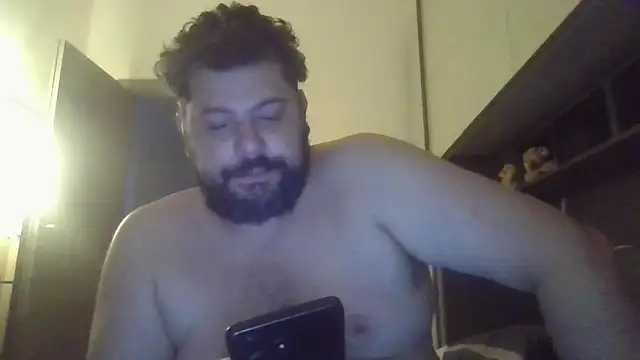 Snapshot of giuseppelovisi85 chatting on 10-06-25, 07:17 giuseppelovisi85 online show from 10-06-25, 07:17