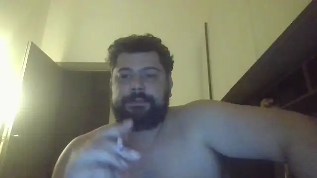 Snapshot of giuseppelovisi85 chatting on 10-07-25, 11:35 giuseppelovisi85 online show from 10-07-25, 11:35