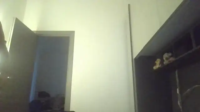 Snapshot of giuseppelovisi85 chatting on 10-08-25, 04:15 giuseppelovisi85 online show from 10-08-25, 04:15