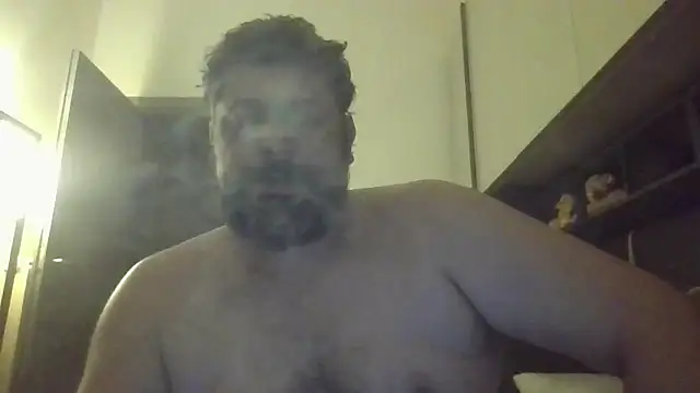 Snapshot of giuseppelovisi85 chatting on 10-15-25, 05:57 giuseppelovisi85 online show from 10-15-25, 05:57