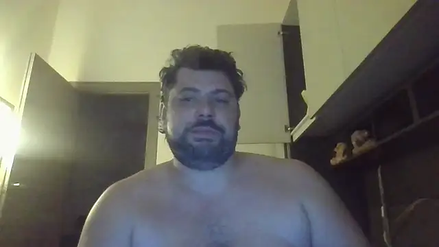 Snapshot of giuseppelovisi85 chatting on 10-18-25, 08:09 giuseppelovisi85 online show from 10-18-25, 08:09